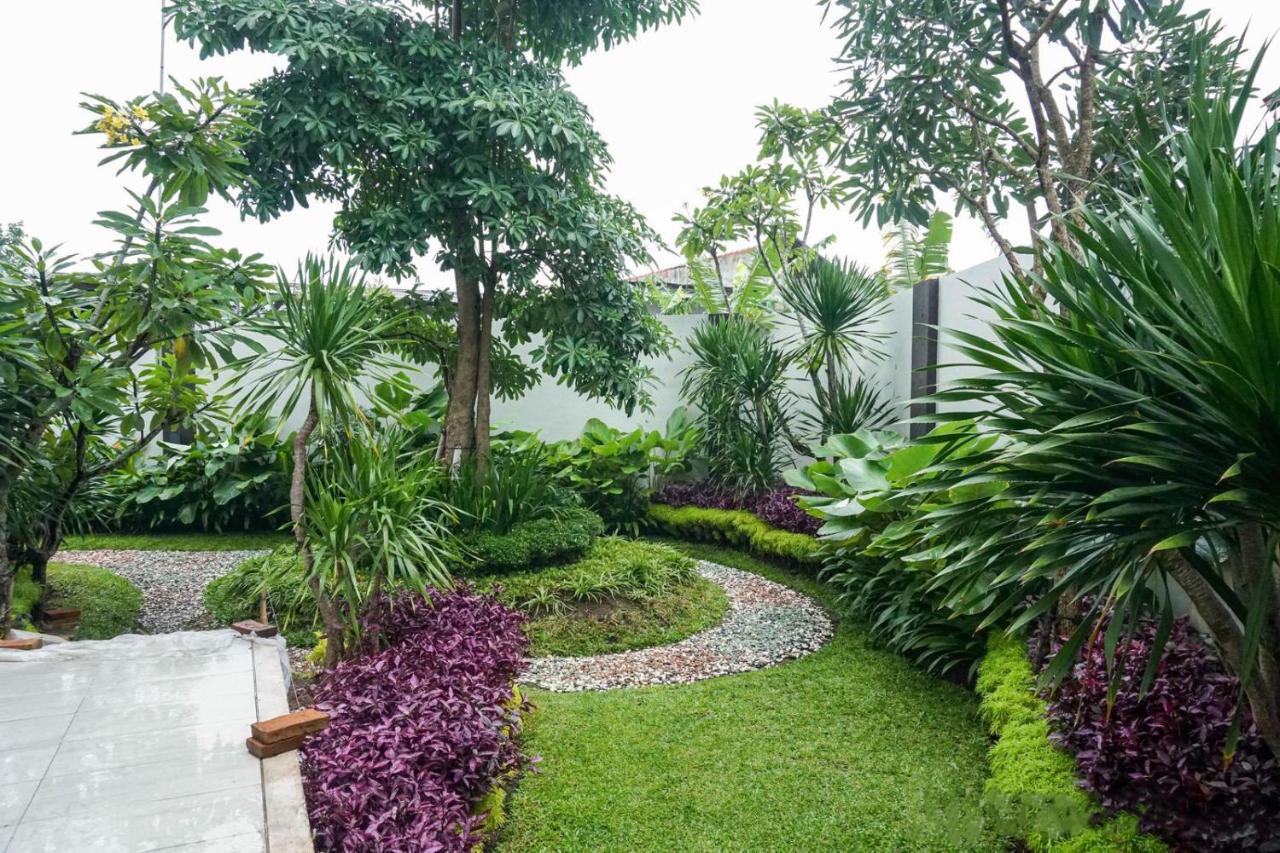 Apartemen Taman Melati Yogyakarta By Arfe Room エクステリア 写真